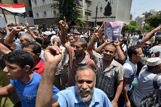 Egipto-partidarios-Morsi-HishamAllam-IPS Egipto dividido entre egipcios e islamistas
