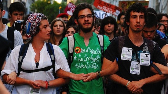 educacion-marea_verde_EDIIMA20120910 Le pouvoir d'achat des citoyens en Espagne