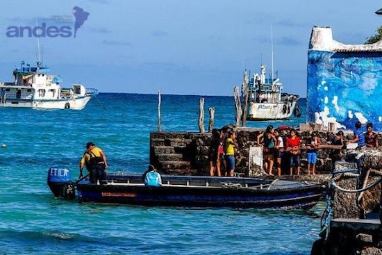 Galapagos-lanchas-taxi Hoteles en Galápagos: máximo 35 habitaciones y 70 plazas 