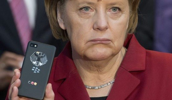Merkel-espiada La vigilancia electrónica masiva: amenaza grave para los derechos humanos
