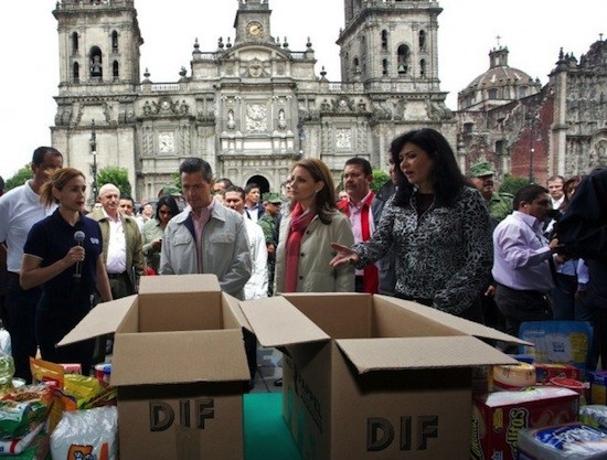 Mexico-ayudas-dif-AlfonsoReyes Inundaciones en México, un desastre a rentabilizar