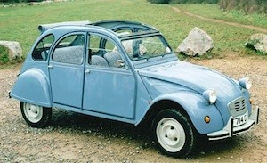 Citroen-2CV El Gobierno asusta a los españoles para que compren coche nuevo