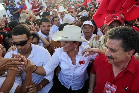 xiomara-castro-elecciones-honduras Militares hondureños ocupan radios y TV opositoras