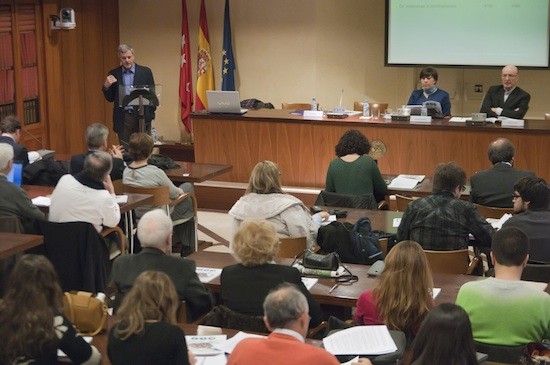 APM-informe-2013_elena-hidalgo Periodismo en España: 4.434 puestos de trabajo perdidos en 2013