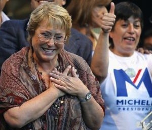 Bachelet-elegida-presidenta-chile Michelle Bachelet recibe un frente exterior desafinado