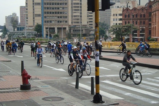 Bicicletas-ciudades-Bogota_Helda-Martinez-IPS Bicicletas viven su primavera en América Latina