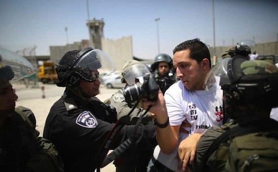 reporteros-Qalandia-fip Fuerzas israelíes obstruyen cobertura gráfica en Qalandia