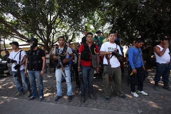 autodefensas-Tierra-Caliente-Michoacan_FelixMarquez-IPS México avanza en experimento peligroso con autodefensas