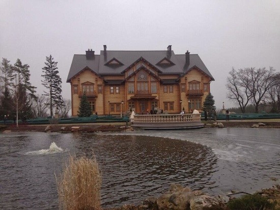 vivienda-Viktor-Ianukovich-Kiev La irresistible atracción del palacio del dictador