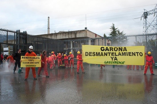 Greenpeace-Garoña-desmantela-20140305 Nucleares en España: preocupación ciudadana por Garoña