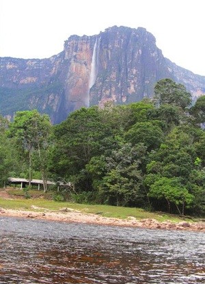 madre-tierra-montaña La Tierra no aguanta el desamor