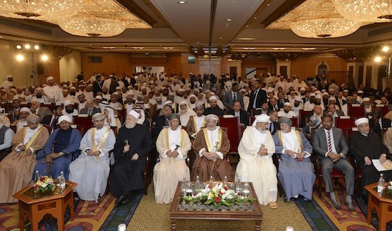 mascate-conferencia-apertura Concilier communauté humaine et intérêts