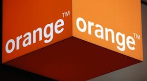 Cubo-Orange Orange advertido de ilegalidad en subida de tarifas Canguro