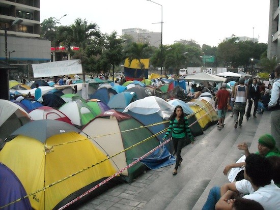 Tiendas-PNUD-Caracas-RLimaco-IPS Venezuela: limitado el derecho a protestar