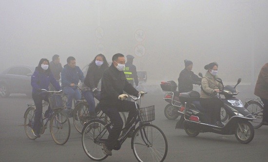 pekin-contaminacion China triplica las multas por contaminación