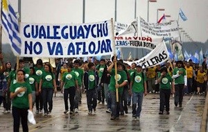 celulosa-Botnia-Uruguay-Argentina Celulosa: Argentina demandará de nuevo a Uruguay ante la CIJ