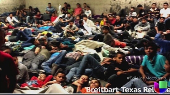 menores-hacinados-centro-internamiento-Texas Los niños migrantes y el bipartidismo en EEUU