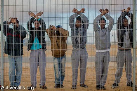 israel-holot-negev-refugiados Israel expulsa ilegalmente emigrantes africanos