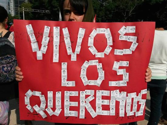 Mexico-normalistas-los-queremos-vivos Amnistía investiga la desaparición de los 43 estudiantes mexicanos