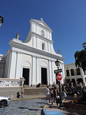 ABianco-Puerto-Rico-catedral Puerto Rico: la isla del encanto y el viejo San Juan