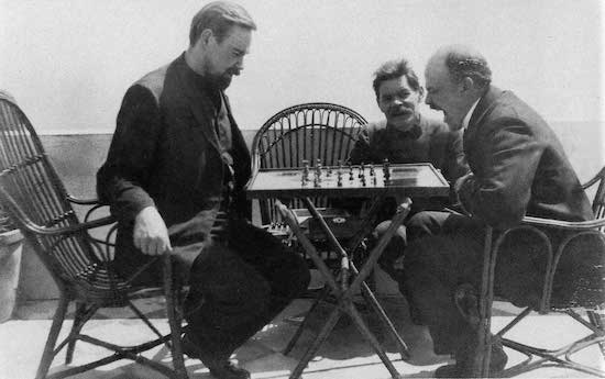 Ajedrez-Lenin-Bogdanov-Gorky-1908 El ajedrez como una de las bellas artes