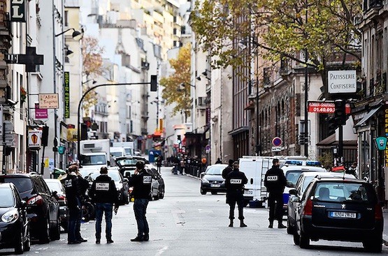 Bruselas-conexiones-Paris-policia Bélgica en estado de emergencia antiterrorista