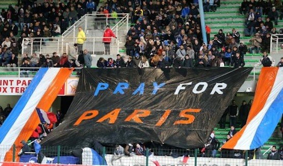 Francia-estadios-Paris-Andes-AFP Marchas silenciosas en Francia por los atentados de París