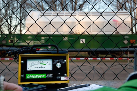 Greenpeace-residuos-nucleares-transporte Greenpeace alerta sobre el transporte de residuos nucleares en España