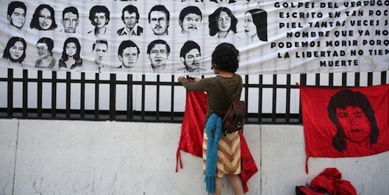 Guatemala-personas-desaparecidas-pancartas Guatemala: militares imputados por delitos de lesa humanidad