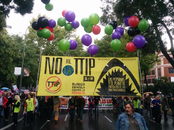 NO-TTIP-Madrid-20151017 Pobreza y desigualdad, y el TTIP, rechazados en Madrid