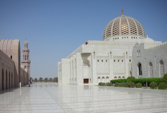 Oman-mezquita-Sultan-Qaboos Omán: un insólito oasis de estabilidad en el Oriente Medio