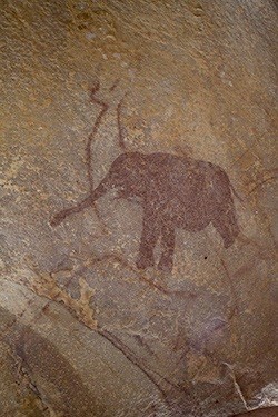 Valle-Tamanart-silueta-elefante Valle del Tamanart: la Prehistoria en el norte de África