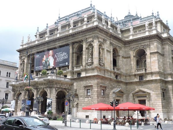 abianco-budapest-opera-nacional-600x450 Budapest y la música en el aniversario de la muerte de Franz Liszt