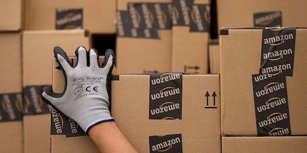 amazon-paqueteria-600x300 Comprar en línea: de la reserva a la aceptación y a la satisfacción