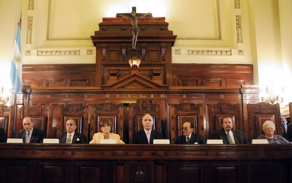 argentina-corte-suprema-jueces-600x376 El destino, el poder y las desigualdades