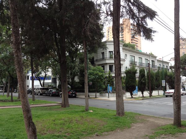 ciudad-mexico-polanco-calle-600x448 María Villar: víctima de vulgares atracadores mexicanos