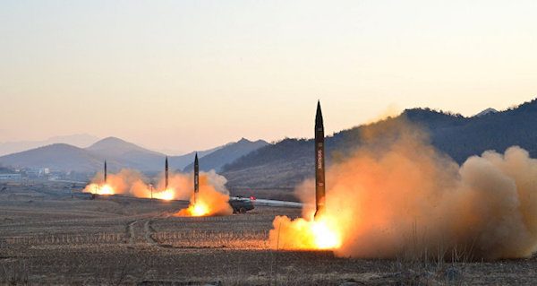 corea-norte-pruebas-misiles-balisticos-2017-600x319 Japón: iniciativa para parar la escalada nuclear entre Corea y EE. UU.