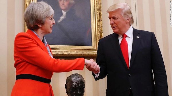 donald-trump-con-theresa-may-600x337 Why Trump's first decision is clearly wrong
