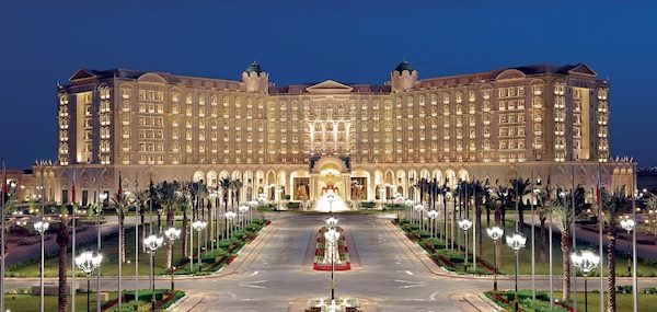 hotel-ritz-carlton-ryad-600x285 Ritz-Carlton de Ryad: cárcel dorada para los 200 mandatarios saudíes detenidos