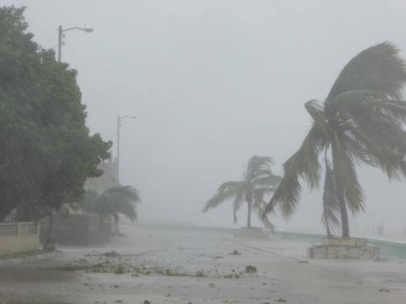 irma-norte-cuba-lmlabrador-granma Huracán Irma deja al menos 13 muertos en el Caribe