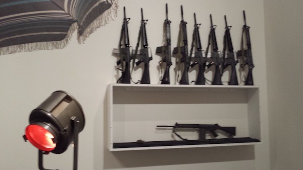 marcel-broodthaers-armas-sombrillas Nueva York: El MoMA y Degás