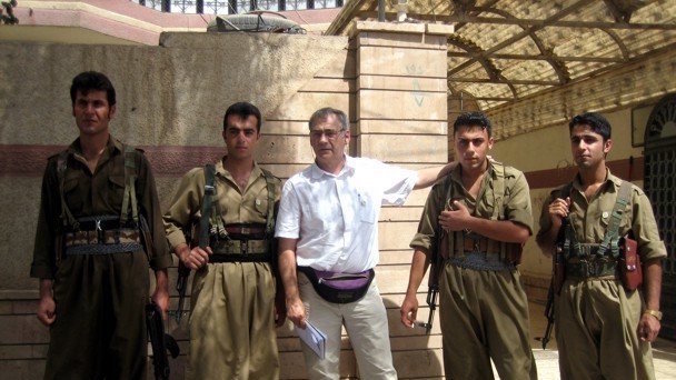 martorell-milicianos-kurdos Kurdos: nuevo libro del periodista Manuel Martorell