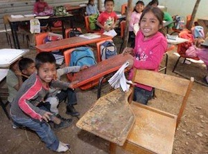 mx4-escuelas-pobres El Gobierno mexicano tiene abandonada a la infancia