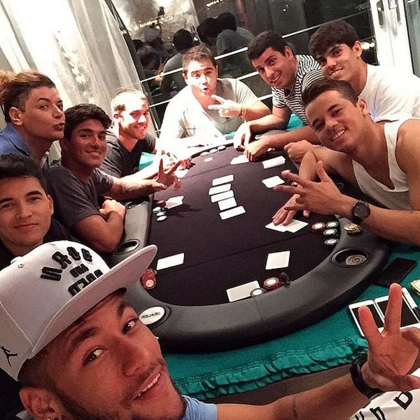 neymar-poker-600x600 El lado más solidario del póker