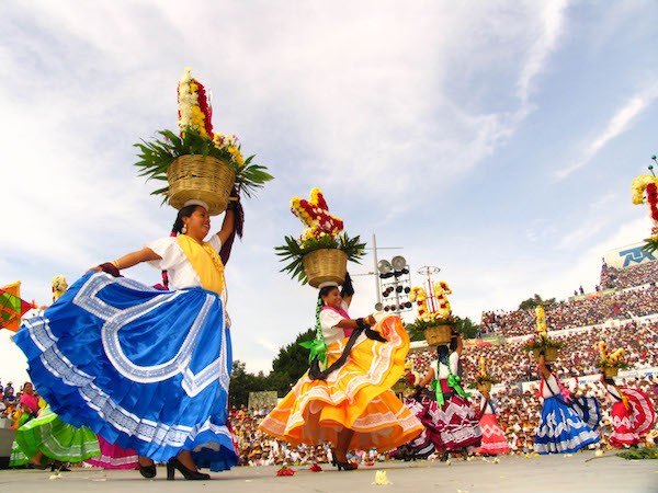 oaxaca-guelaguetza Oaxaca y sus pintores