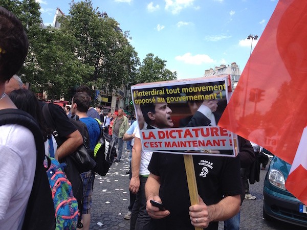 paris-mani-23j-manuel-valls París: los sindicatos cercados por los antidisturbios