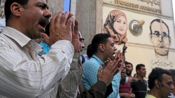 periodismo-egipto-protestas-detenidos-600x337 Periodistas encarcelados en Egipto: La libertad de la pluma