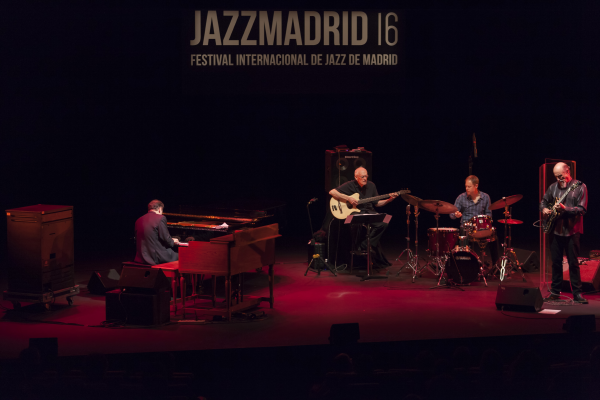resized__mg_0846 The Stanley Clarke Band y John Scofield en Jazz Madrid