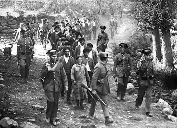 revolucion-de-asturias-presos-600x433 Cosas que sé de Franco