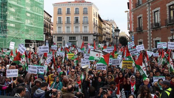 saharauis-madrid-20161112 Pueblo saharaui 41º aniversario: manifestación de apoyo en Madrid